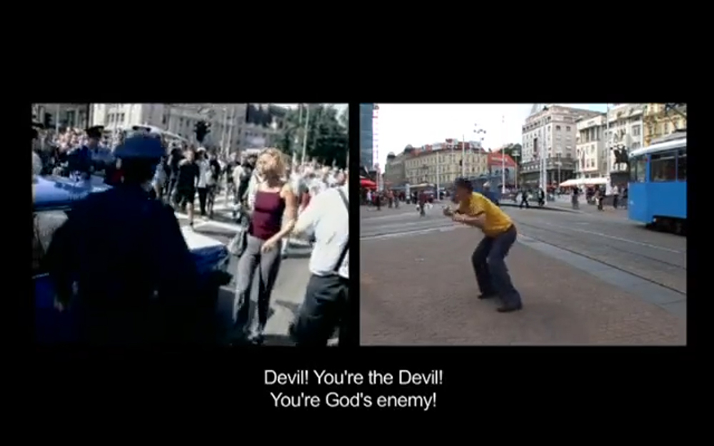 Dwa kadry z filmu na czarnym tle. Kadr po lewej stronie przedstawia tłum ludzi i policjantów. Kadr po prawej stronie przedstawia mężczyznę w żółtej bluzie na ulicy. Pod spodem biały napis "Devil! You're the Devil! You're God's enemy'.