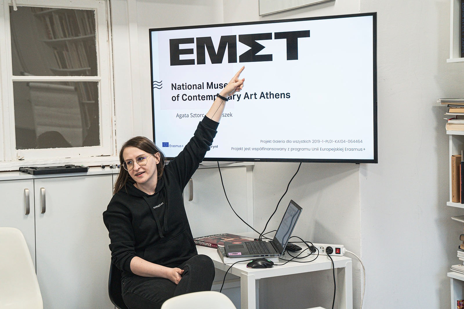 Prezentacja Agaty Sztorc-Gromaszek na temat na EMST w Atenach, Lublin, marzec 2022